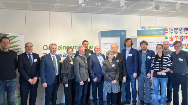 Úvodní setkání k projektu FrauNyLu (Bavorsko). Skupinová fotografie z úvodní akce bavorsko-českého projektu INTERREG FrauNyLu.